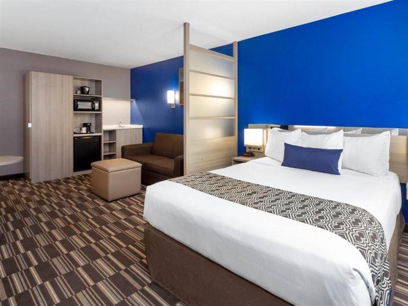 Microtel Inn & Suites By Wyndham Bethel/Danbury Kültér fotó