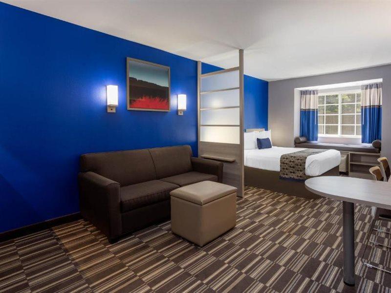 Microtel Inn & Suites By Wyndham Bethel/Danbury Kültér fotó