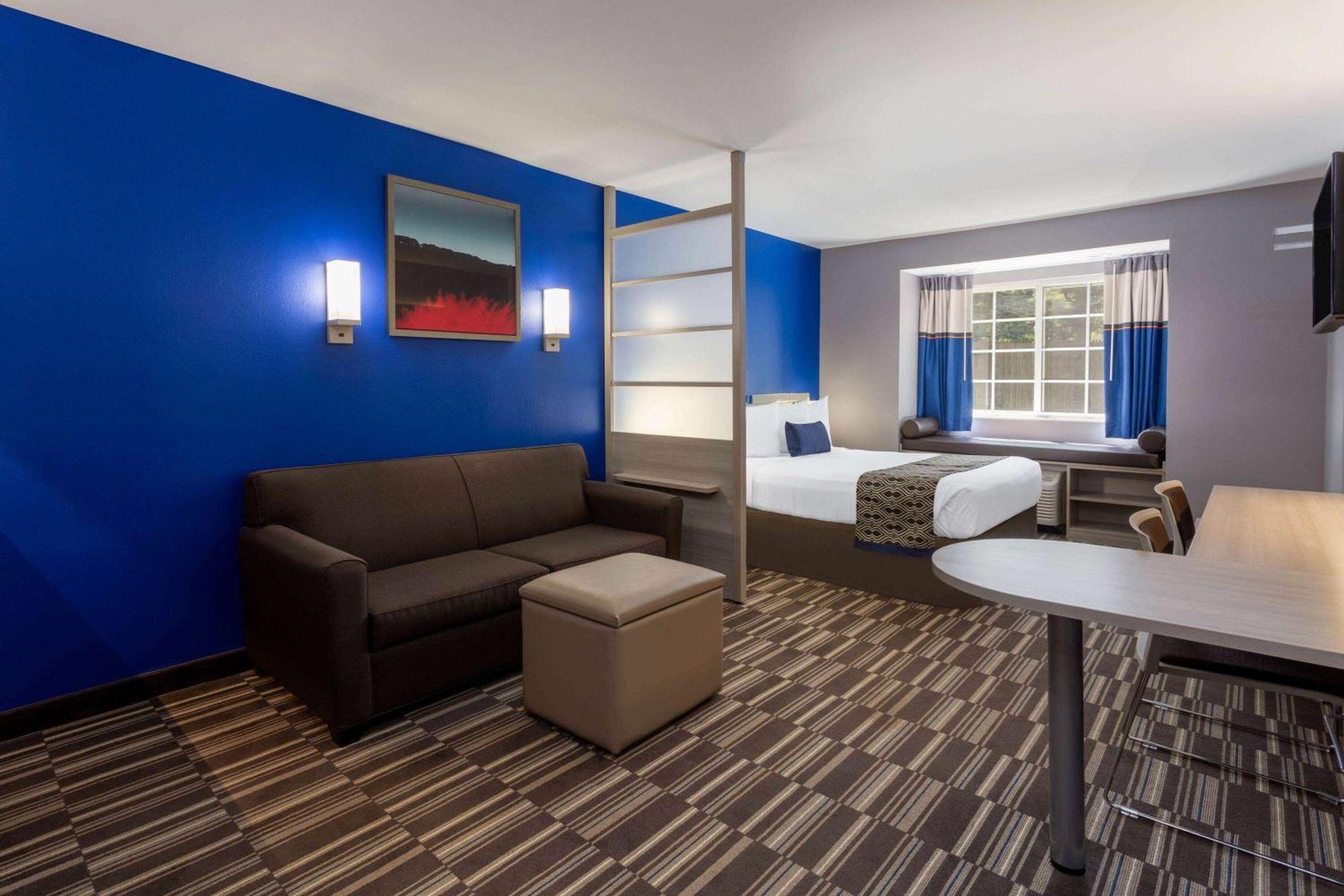 Microtel Inn & Suites By Wyndham Bethel/Danbury Kültér fotó
