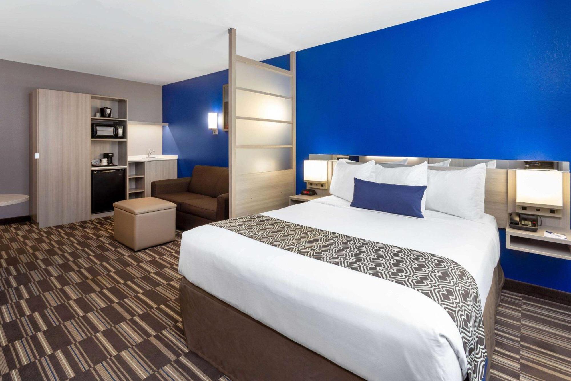 Microtel Inn & Suites By Wyndham Bethel/Danbury Kültér fotó