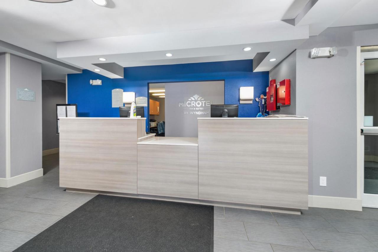 Microtel Inn & Suites By Wyndham Bethel/Danbury Kültér fotó