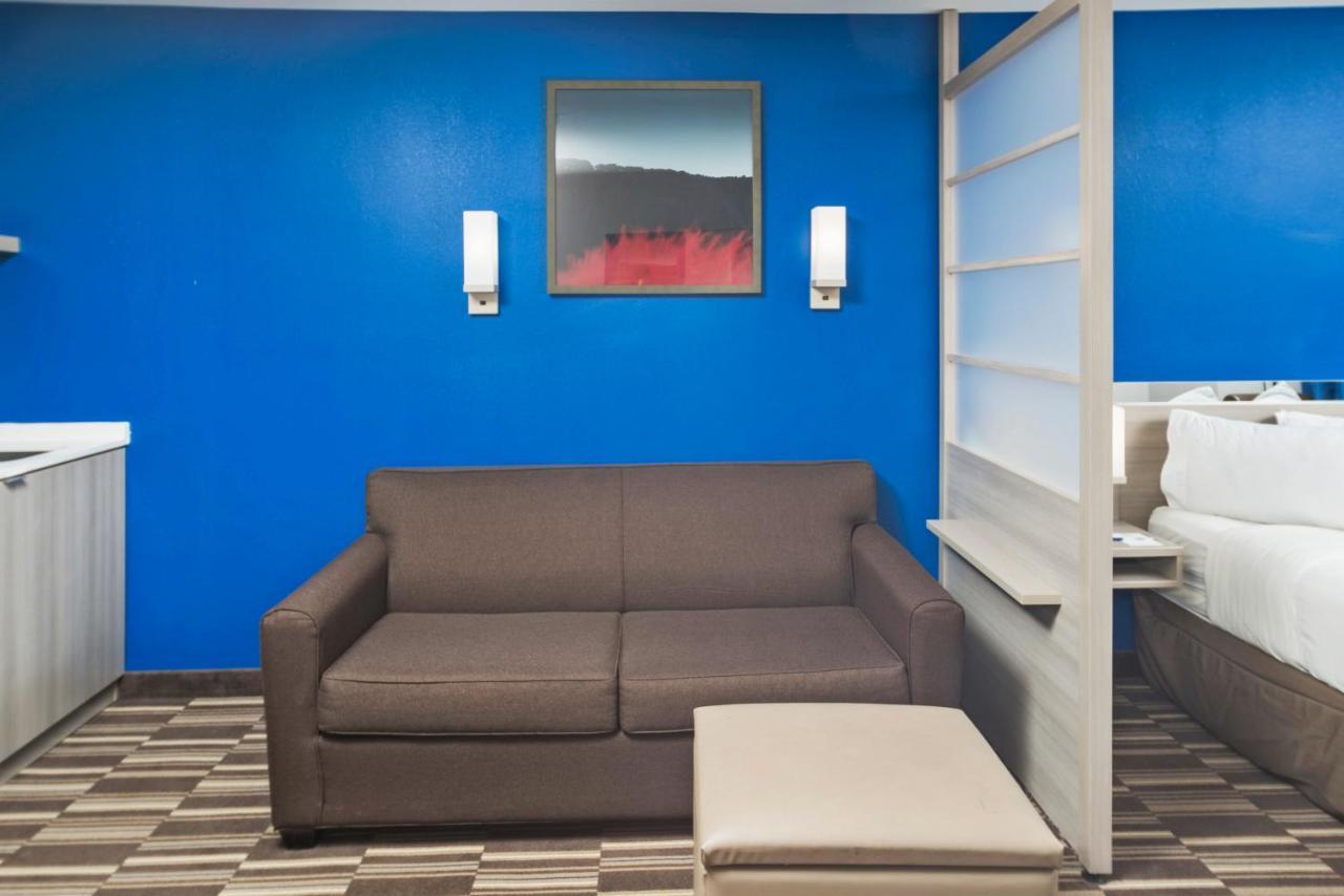 Microtel Inn & Suites By Wyndham Bethel/Danbury Kültér fotó